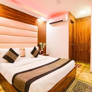 https://oyo-27009-hotel-olivia-inn.top-gurgaonhotels.com